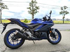 Yamaha YZF-R25 2023