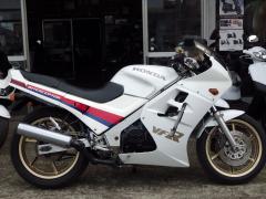 Honda VFR750F 1986