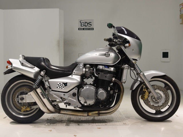 Honda X4 1998