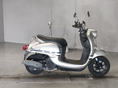 Yamaha VINO50 2018