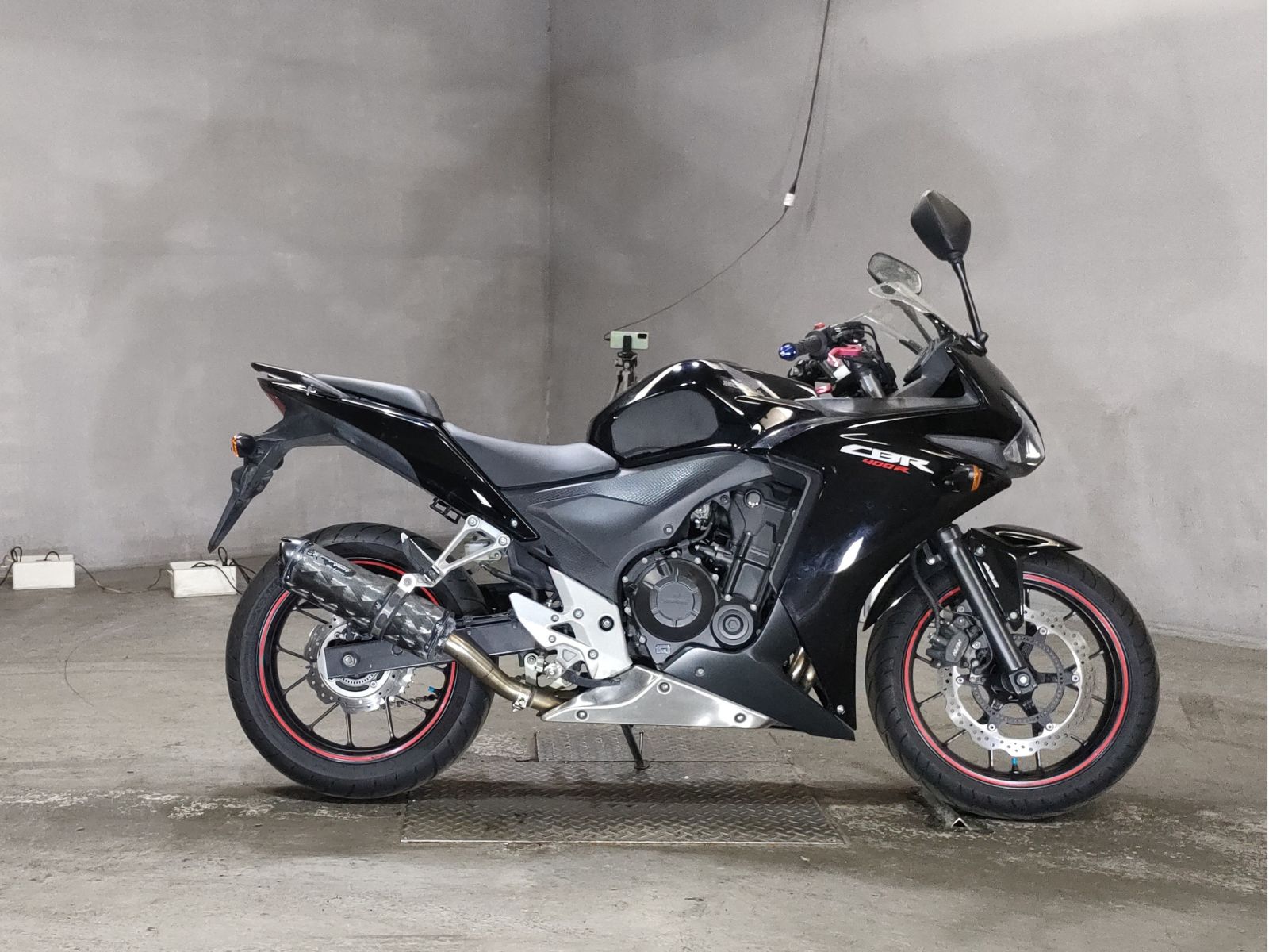 Honda CBR400R 2015