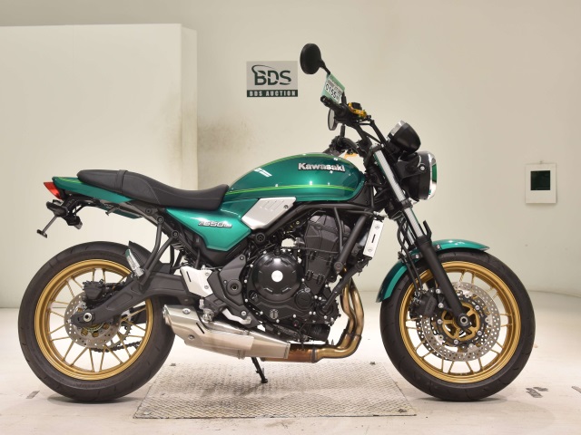 Kawasaki Z650RS 2022