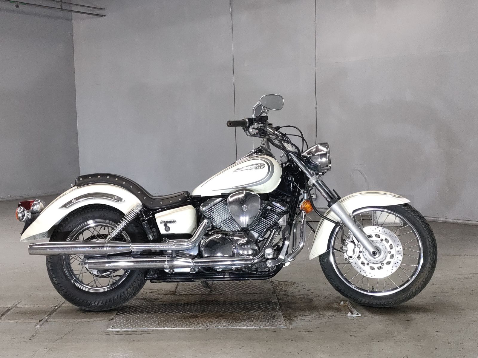 Yamaha DRAGSTAR XVS250 2004
