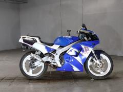 Suzuki RG125