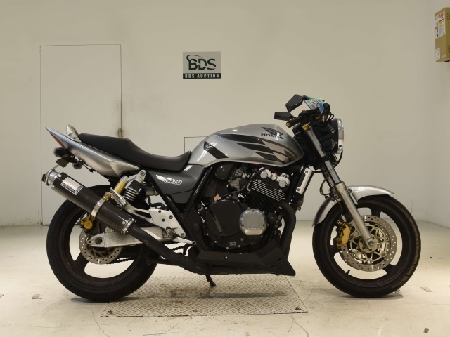 Honda CB400SF 2004