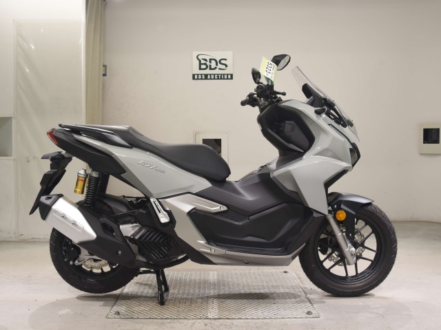 Honda ADV 160 2025