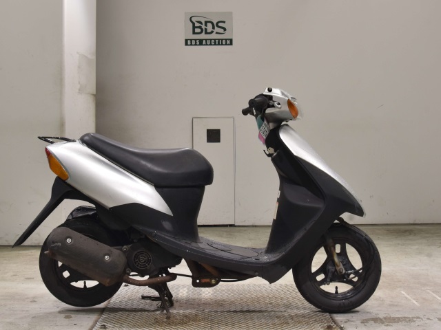 Suzuki LETS2