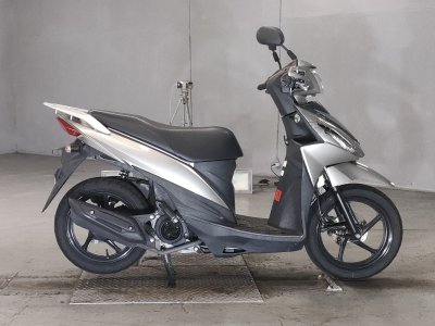 Suzuki ADDRESS V110