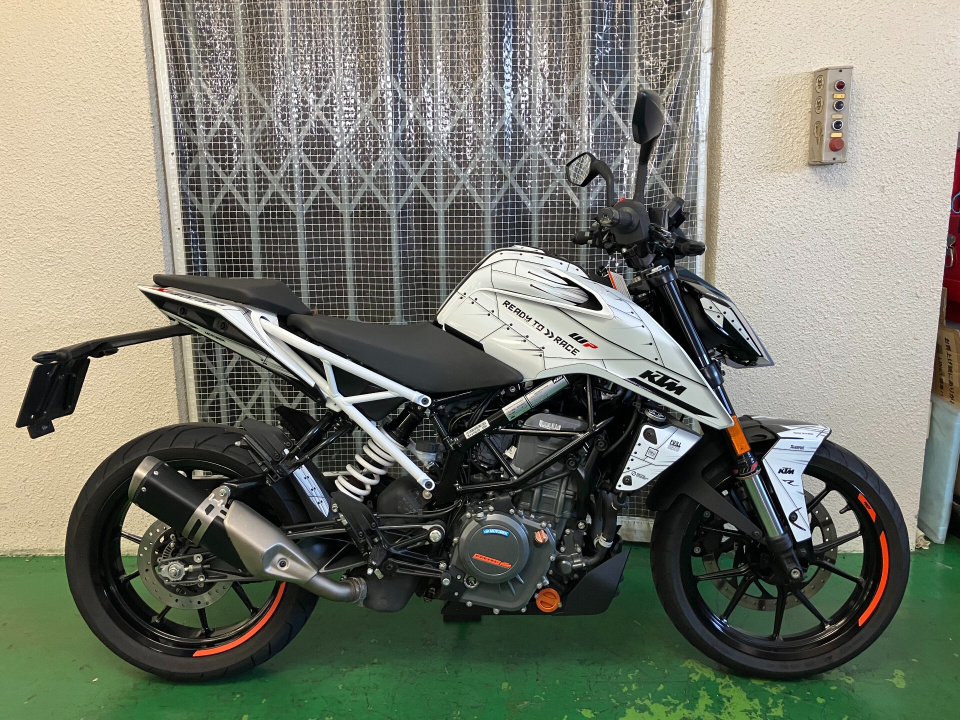 KTM 390 DUKE 2022