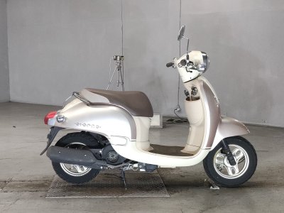 Honda GIORNO 2014
