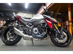Suzuki GSX-S1000