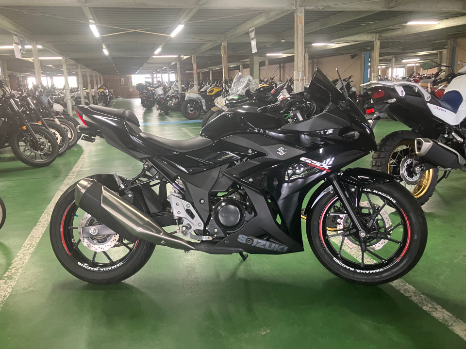 Suzuki GSX250R