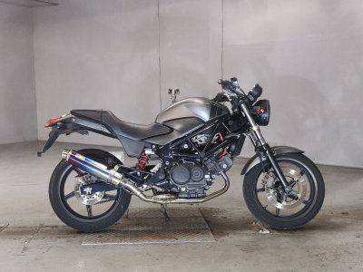 Honda VTR250 2017