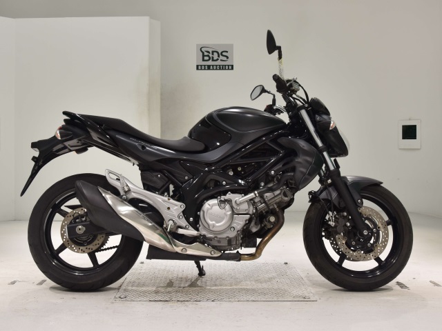 Suzuki GLADIUS SFV400 2014