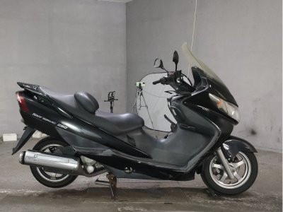 Suzuki SKYWAVE 250