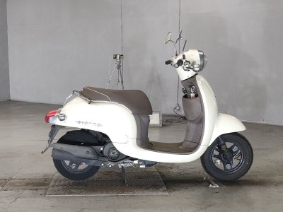 Honda GIORNO 2011