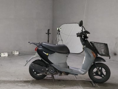 Suzuki LETS4