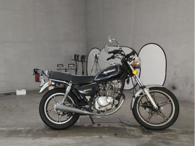 Suzuki GN125H 2015
