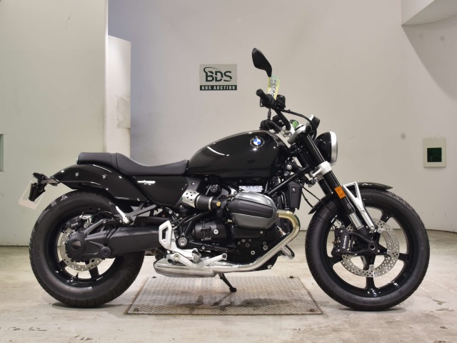 BMW R12 2025