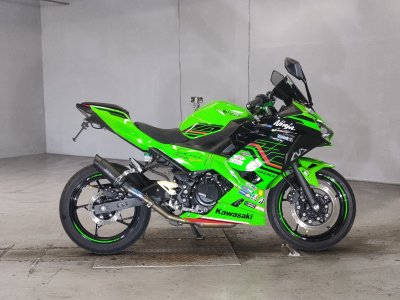 Kawasaki NINJA400 2024