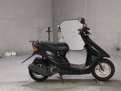 Honda DIO 2000