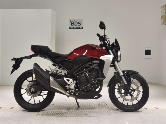 Honda CB250RA 2018
