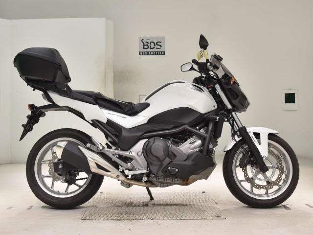 Honda NC750SD 2016
