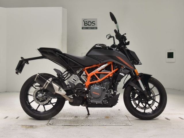 KTM 390 DUKE 2024