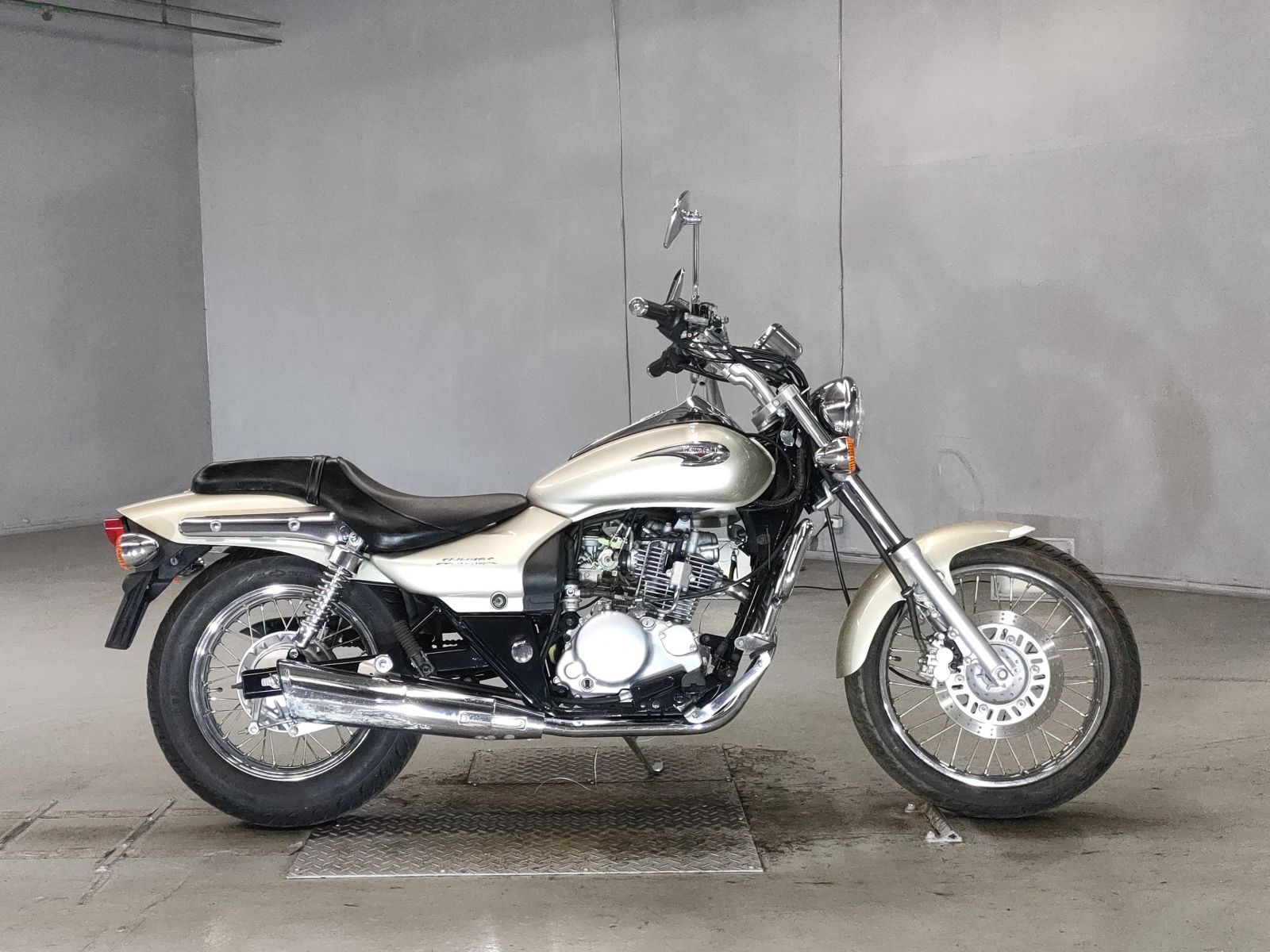 Kawasaki ELIMINATOR 125 2005