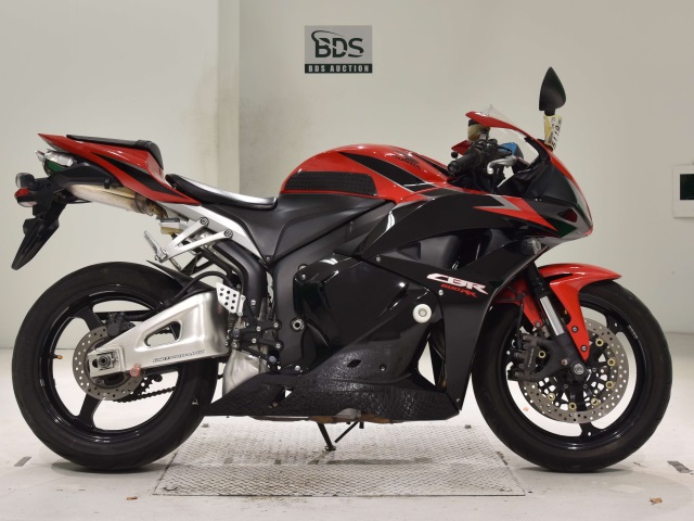 Honda CBR600RR 2011