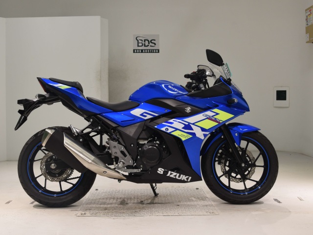 Suzuki GSX250R