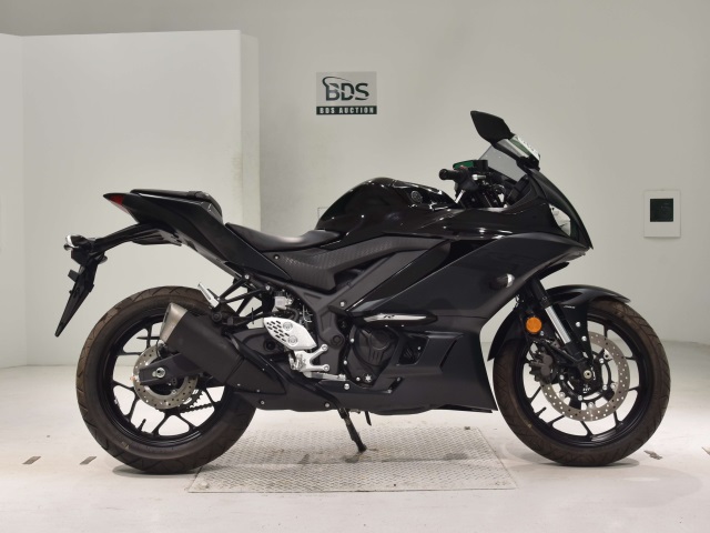 Yamaha YZF-R25A 2021