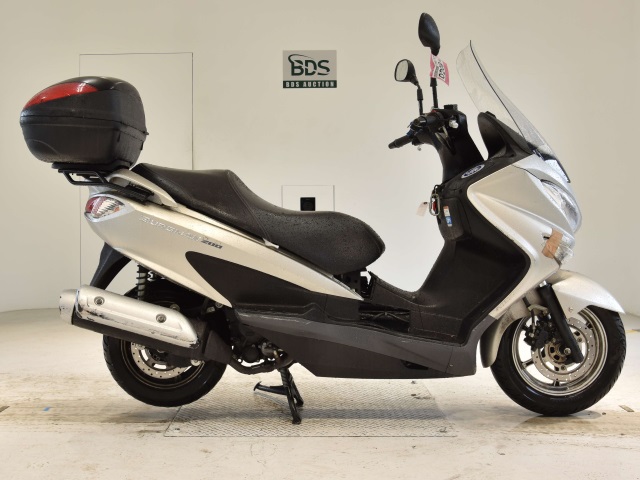 Suzuki BURGMAN200