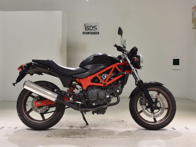 Honda VTR250 2013